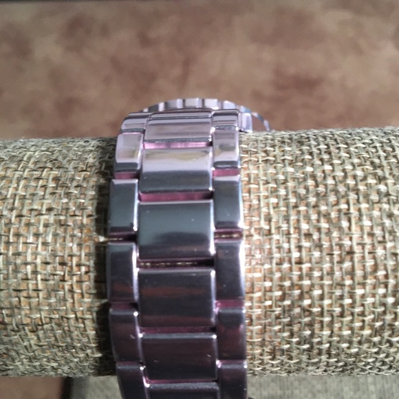 HAUREX “INK” AUTHENTIC ALUMINUM LILAC COLOR DESIGN WATCH - Picture 5 of 16